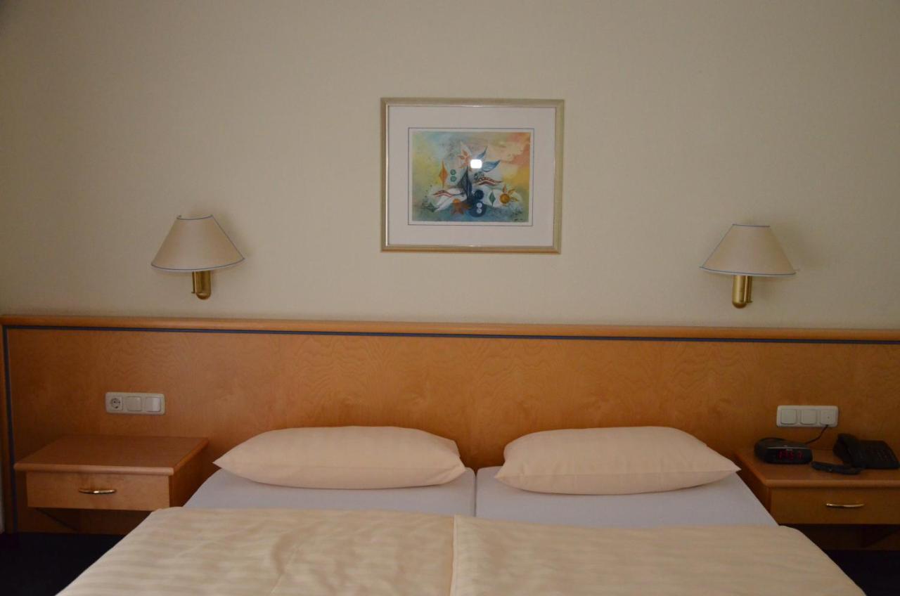 Kurparkhotel Das Kleinod Bad Kissingen Bagian luar foto